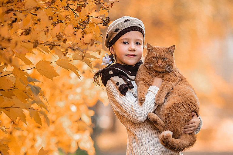 Take a portrait of your children with their pet